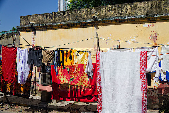 D40A4874-wV.jpg 