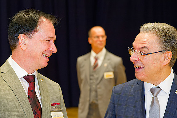 2D4I4101.jpg 