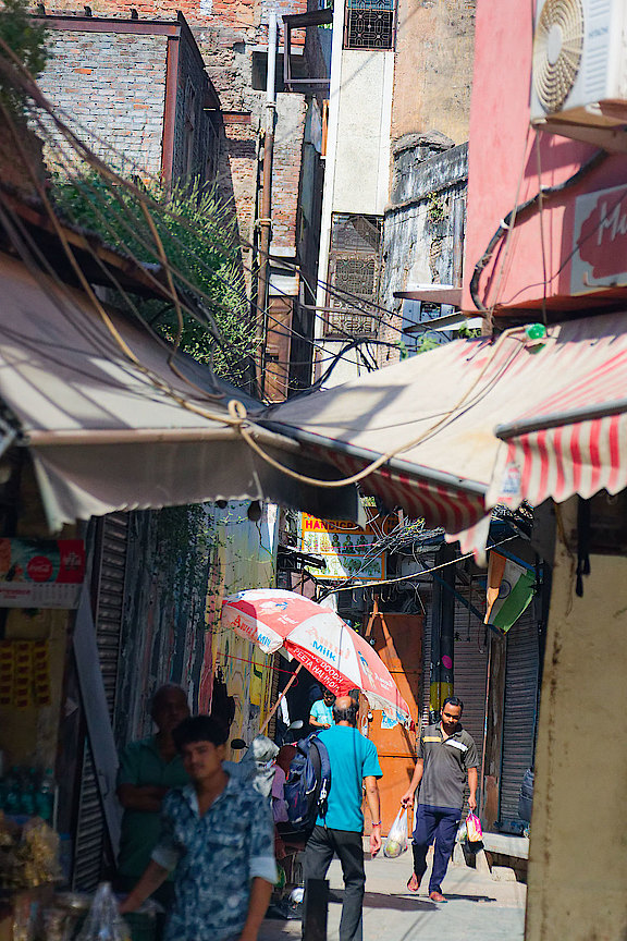 D40A4748-wV.jpg 
